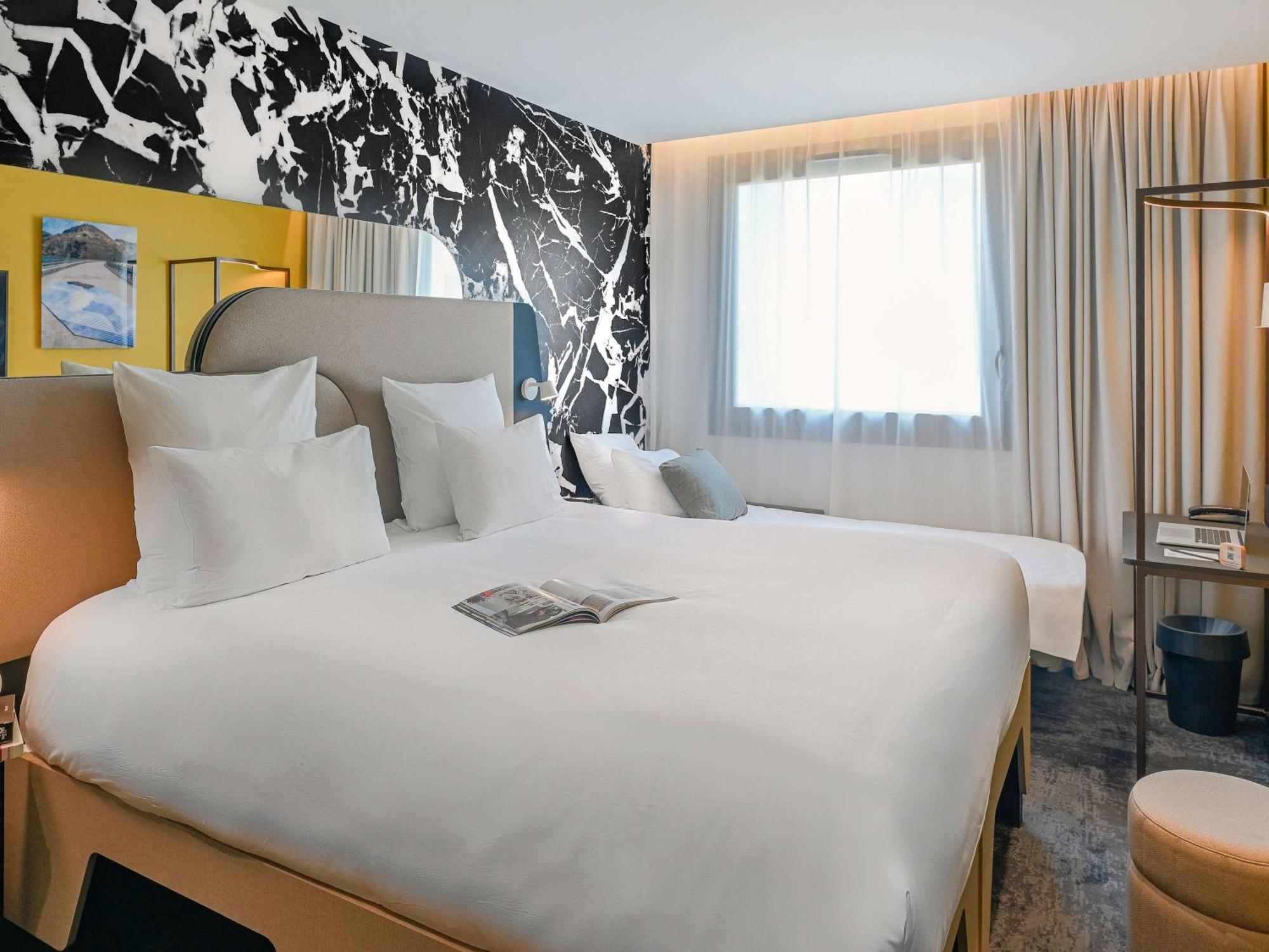Hotel Tribe Paris La Defense Esplanade Courbevoie Esterno foto